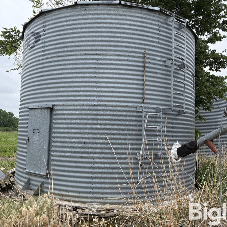 Butler 18’ Diameter Grain Bin