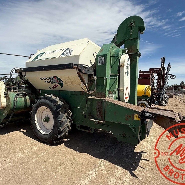 2006 Pickett Columbo MM Plus Bean Combine