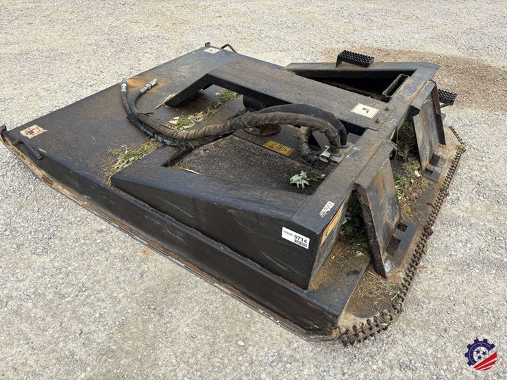 cat-br172-72"-brush-cutter-attachment-image-3
