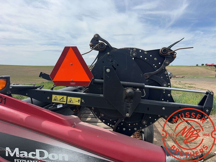 2015-mac-don-fd75d-image-5
