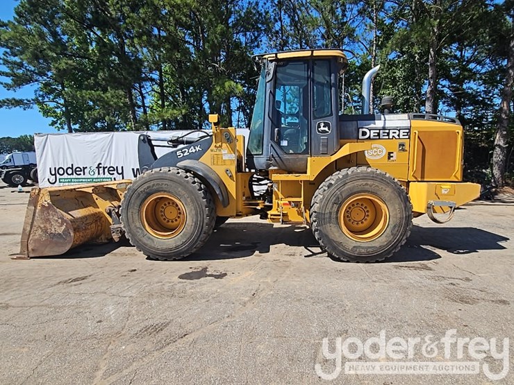 2014-deere-524k-image-2