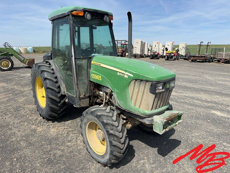 2011-john-deere-5093en-image-7