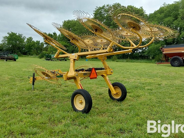 2013-vermeer-vr820-image-7