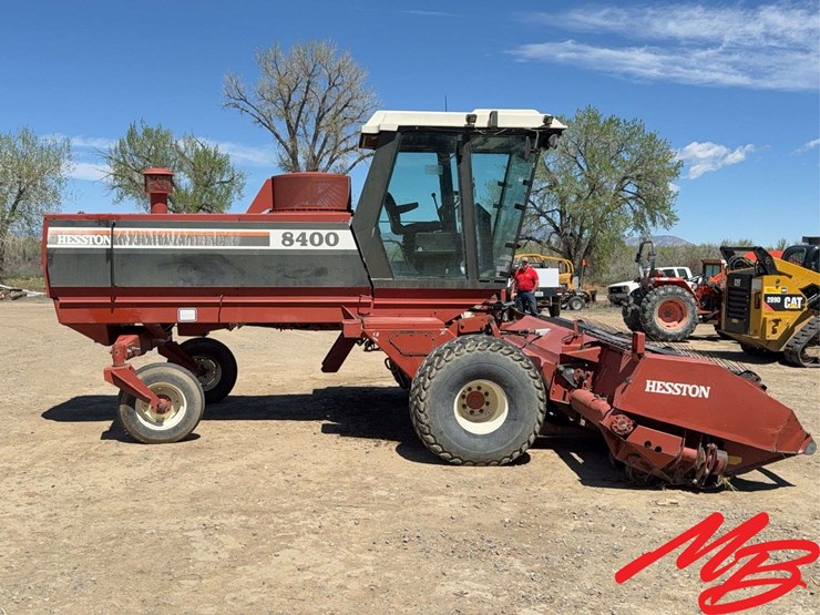 hesston-8400-image-6