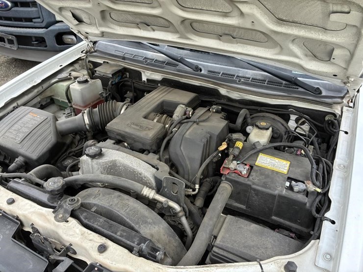 2011-chevrolet-colorado-image-7