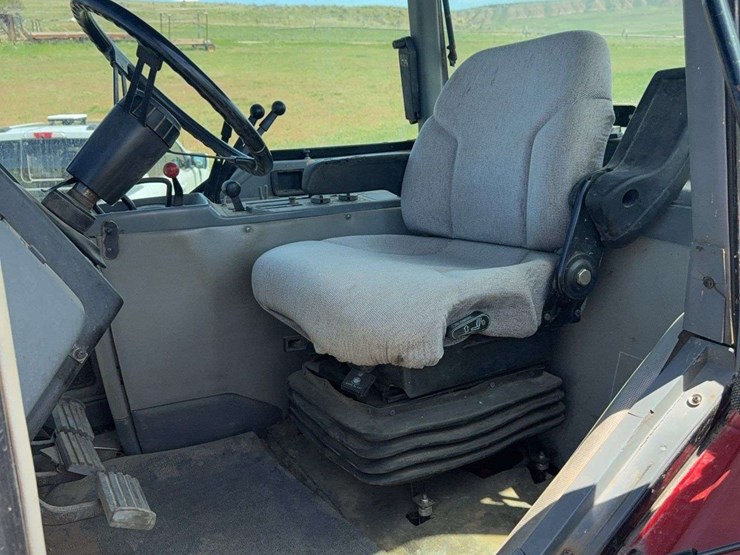 case-ih-7140-image-18
