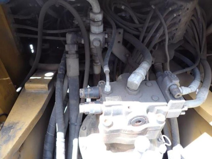 2009-deere-270d-lc-image-72