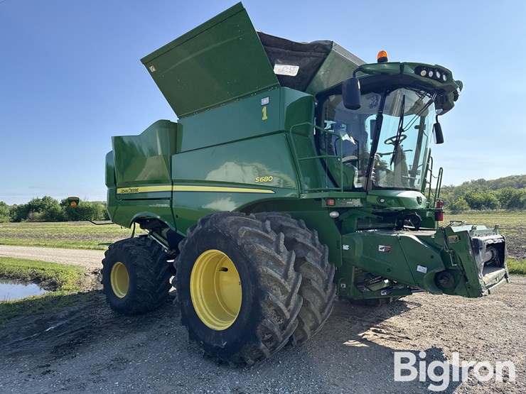 2017-john-deere-s680-image-3