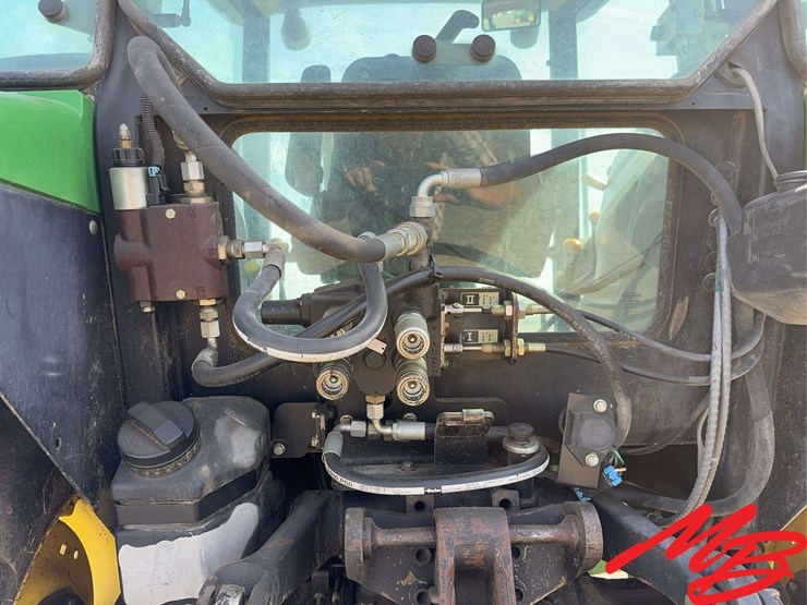 2003-john-deere-5520-image-15