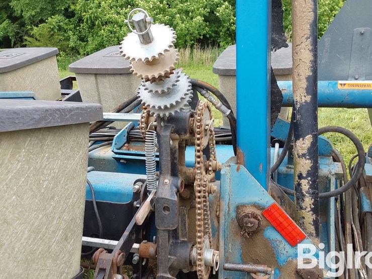 kinze-2200-image-12