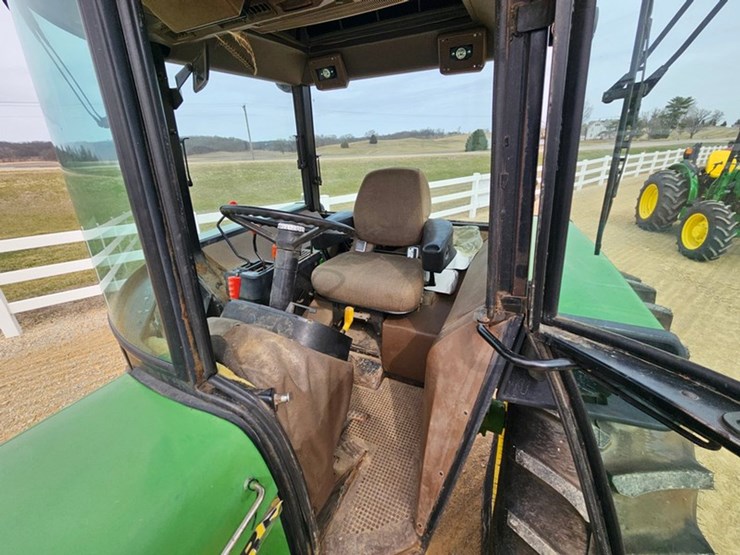john-deere-2950-image-19