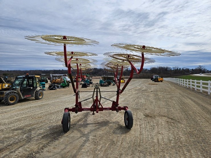 #5008-•-tuniti-10-wheel-vee-rake-image-4