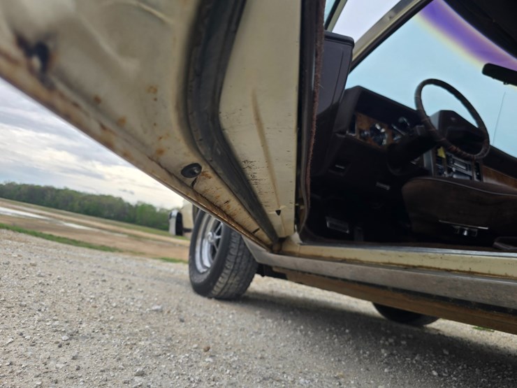 #24004-•-1984-buick-lesabre-passenger-car-image-41