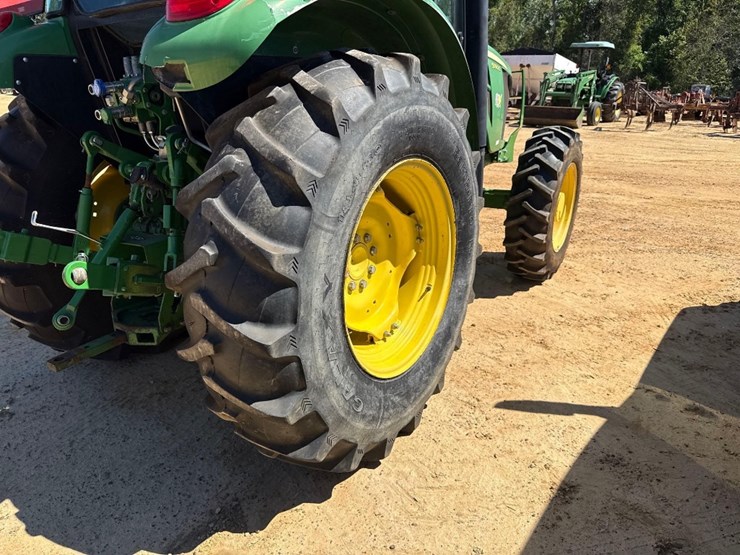 john-deere-5090e-image-8