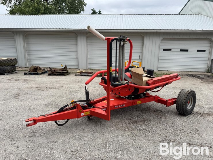 2011-kuhn-rw1400-image-1