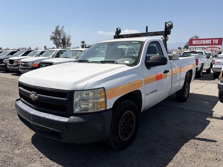 2008-chevrolet-silverado-1500-image-1