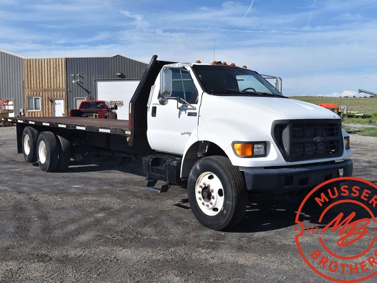 2002-ford-f750-image-13