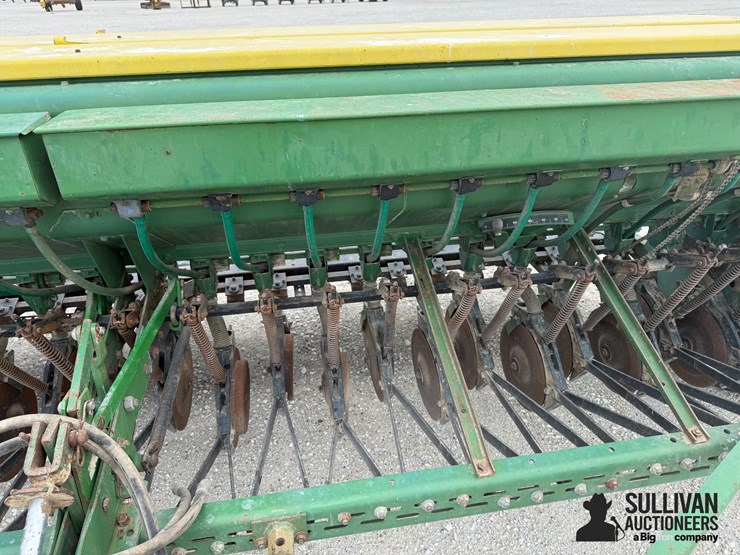 john-deere-8300-image-13