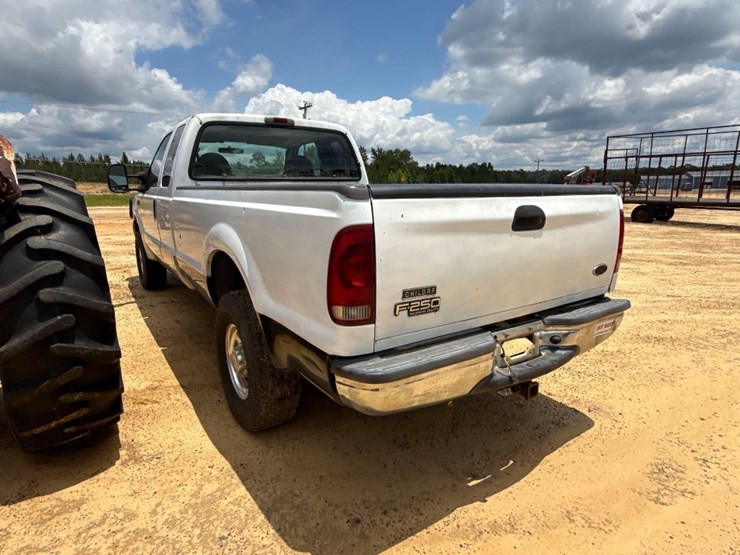 2003-ford-f250-image-3