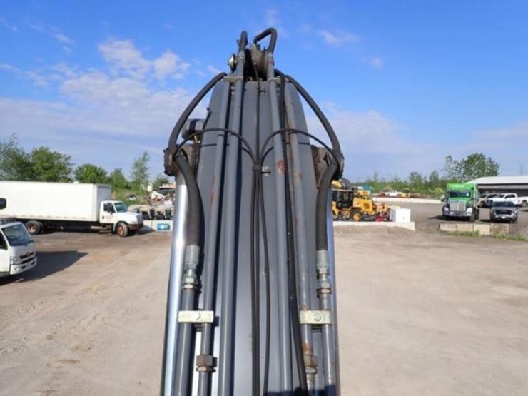 2009-deere-270d-lc-image-73