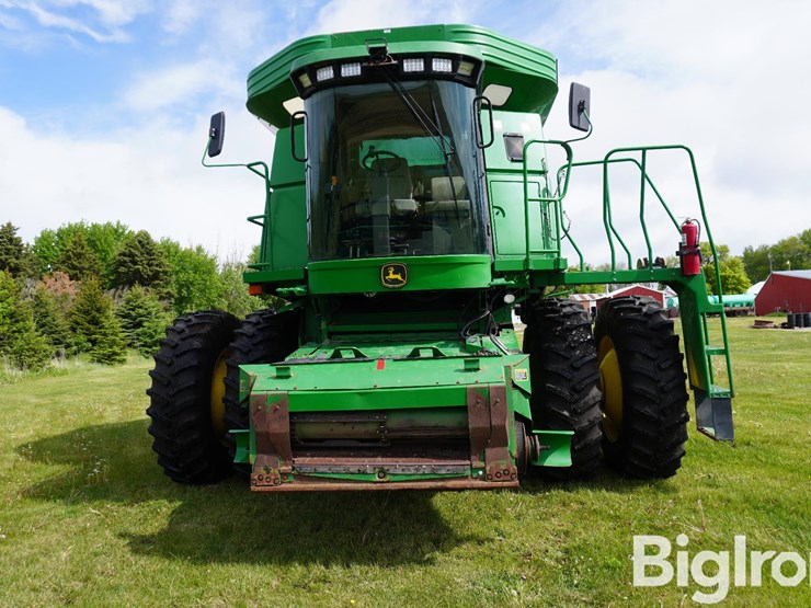 2004-john-deere-9860-sts-image-2