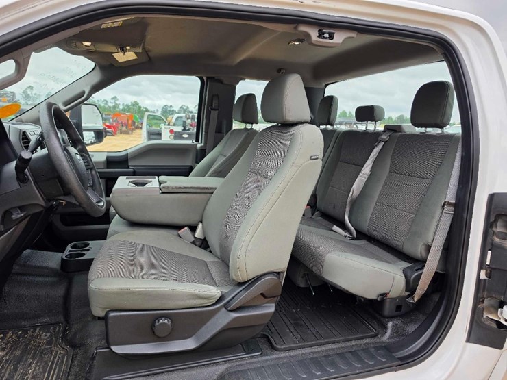 2019-ford-f250-image-11
