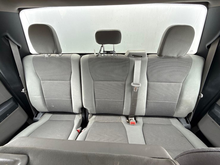 2019-ford-f550-image-18