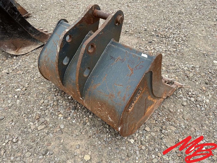 john-deere-410-image-4