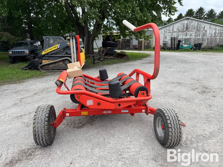 2011-kuhn-rw1400-image-6