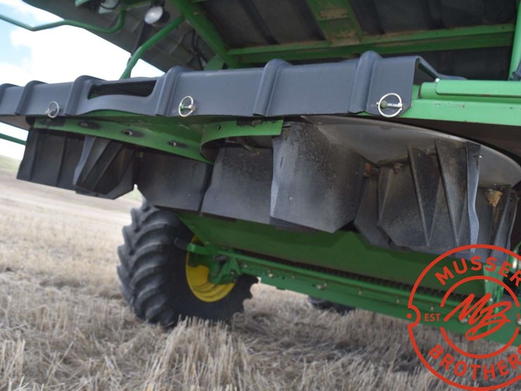 2009-john-deere-9770-sts-image-42