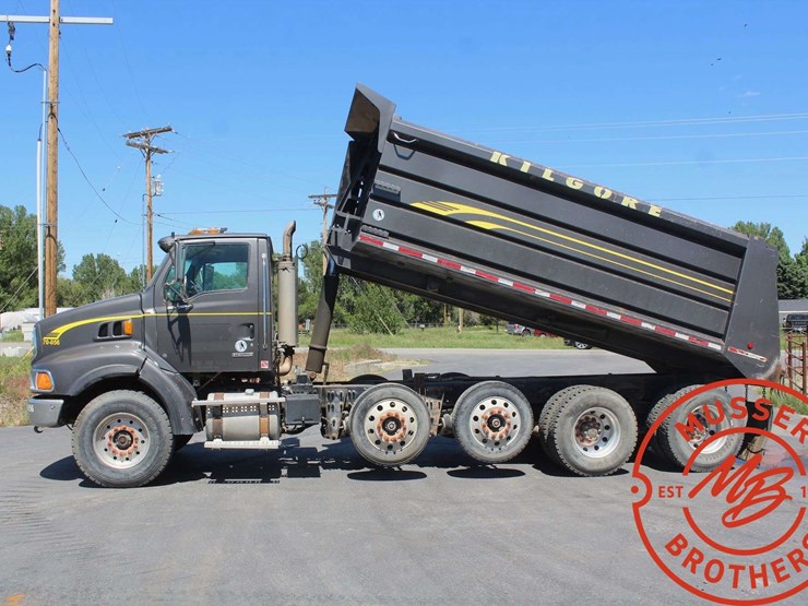 2006-sterling-l9500-image-4