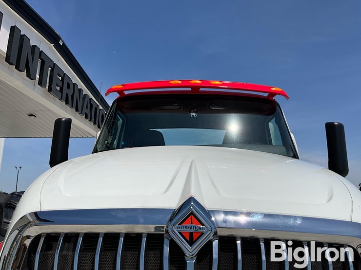2019-international-lt-image-12