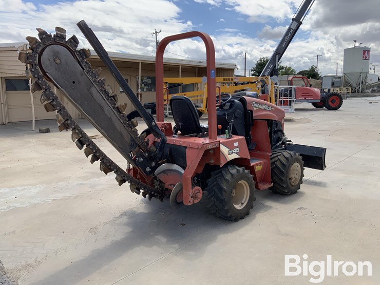 ditch-witch-rt45-image-5