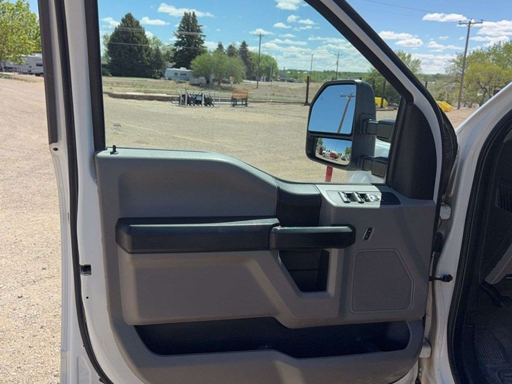 2019-ford-f250-image-30