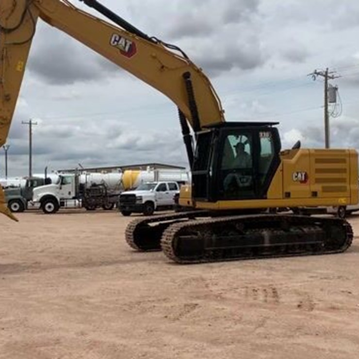 2023 CATERPILLAR 330