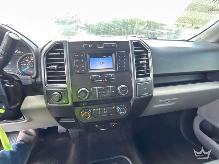 2018-ford-f150-image-17