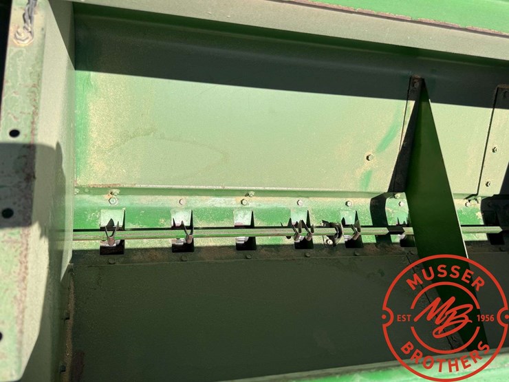 john-deere-455-image-12