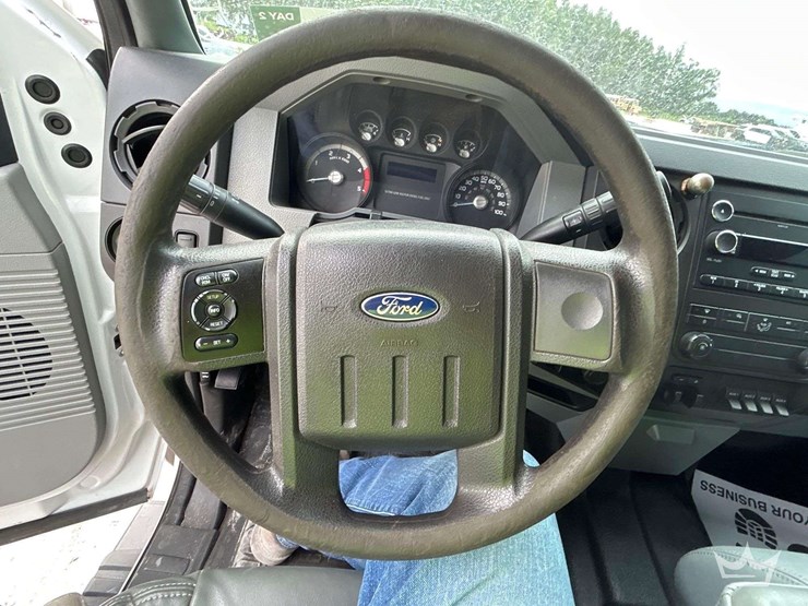 2014-ford-f450-image-13