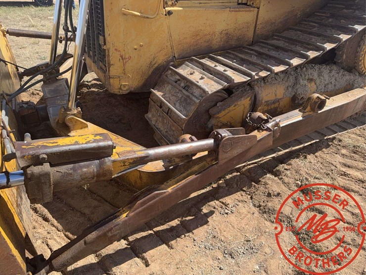 1986-caterpillar-d6h-image-12