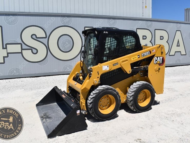 2024-caterpillar-226d3-image-10