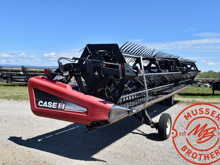 2009-case-ih-2152-image-7