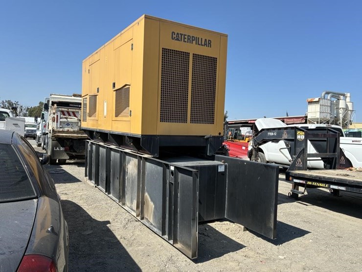 2005-caterpillar-3456-image-4