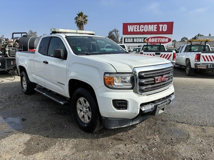 2016-gmc-canyon-image-2