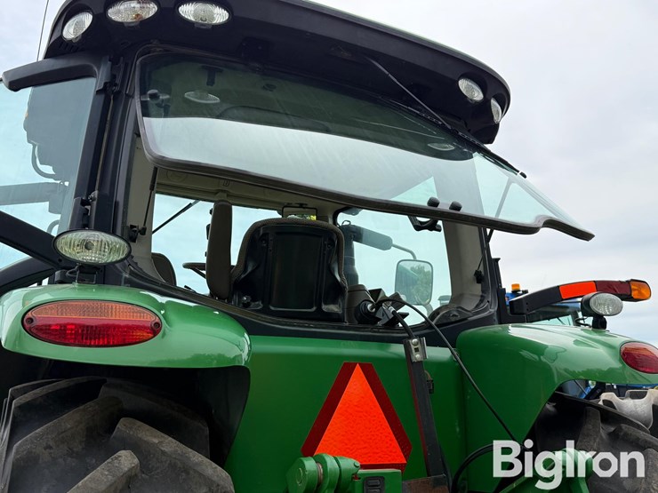 2012-john-deere-8285r-image-18
