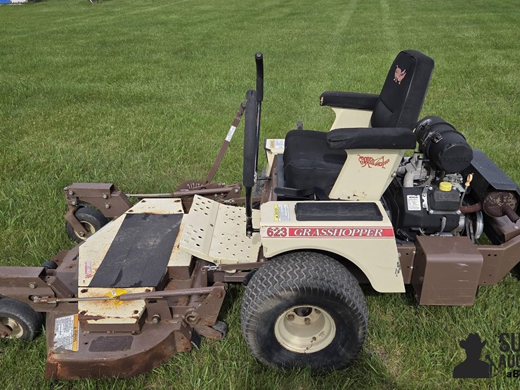 2014-grasshopper-623t-image-8