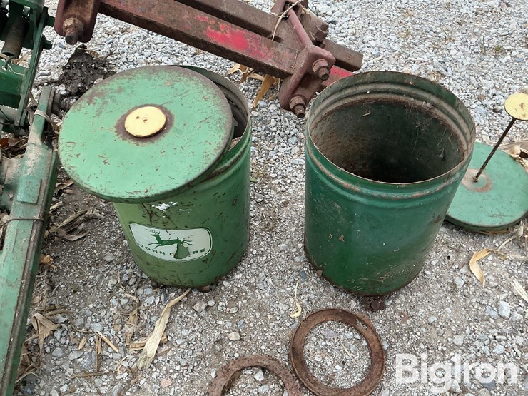 john-deere-71-image-14