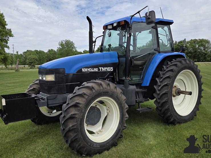 new-holland-tm165-image-1