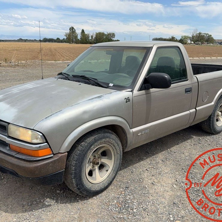 1999 CHEVROLET S10