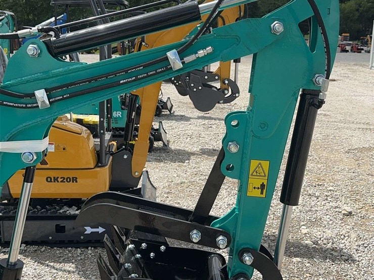 gindustry-cfg-industrial-mh13rx-mini-excavator-image-12