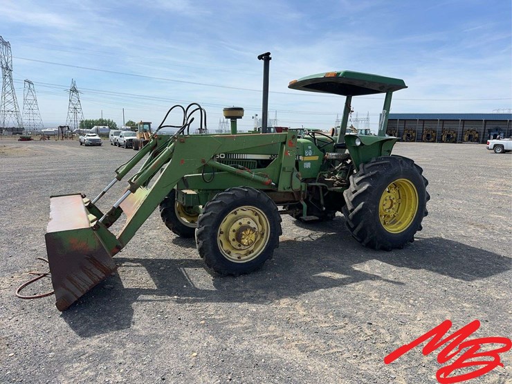 1984-john-deere-2750-image-1